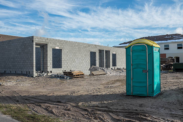 Portable Toilet Options We Offer in Bay Harbor Islands, FL